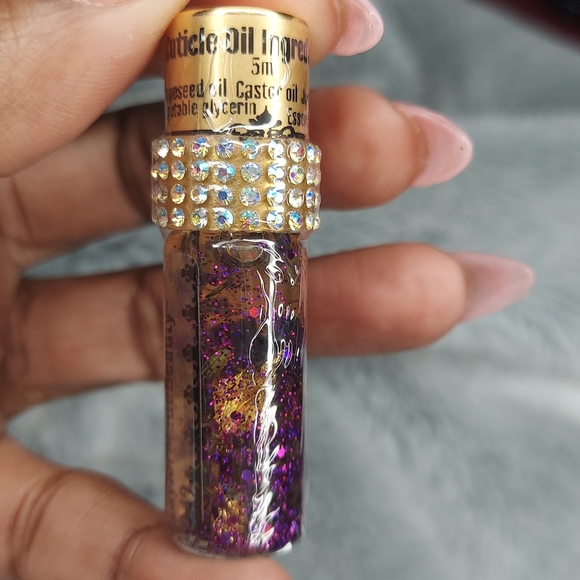 Natural Cuticle Oil Glass Roller - Picture 11 of 16